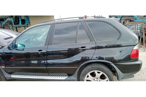 Recambio de puerta trasera izquierda para bmw x5 (e53) 3.0d referencia OEM IAM   