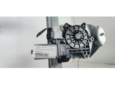 Recambio de elevalunas delantero derecho para renault captur 1.2 i turbo 118 referencia OEM IAM 807200713R  