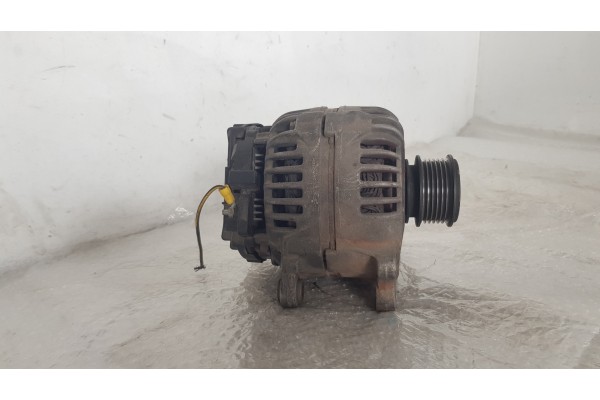 Recambio de alternador para opel vectra c berlina club referencia OEM IAM 0124525030  