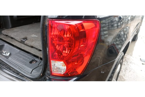 Recambio de piloto trasero derecho para pontiac torrent m1 referencia OEM IAM 3157K  