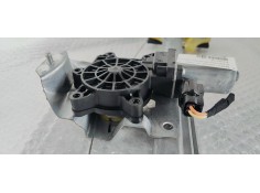 Recambio de elevalunas delantero derecho para renault captur 1.2 i turbo 118 referencia OEM IAM 807200713R  