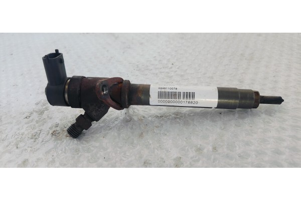 Recambio de inyector para volvo s60 berlina 2.4 d referencia OEM IAM 0445110078  