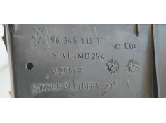 Recambio de moldura para peugeot 307 (s1) xsi referencia OEM IAM 9634511577  