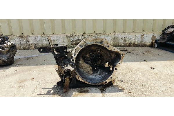 Recambio de caja cambios para chrysler voyager (rg) referencia OEM IAM 48697  