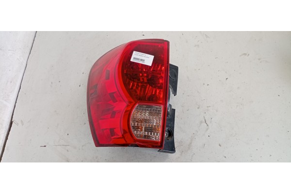 Recambio de piloto trasero izquierdo para pontiac torrent m1 referencia OEM IAM   