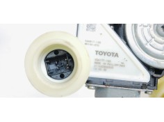 Recambio de elevalunas trasero izquierdo para toyota corolla (e21) zwe219l-dhxnbw(6h) referencia OEM IAM 6984002682  