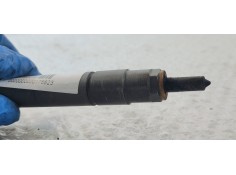 Recambio de inyector para volvo s60 berlina 2.4 d referencia OEM IAM 0445110078  