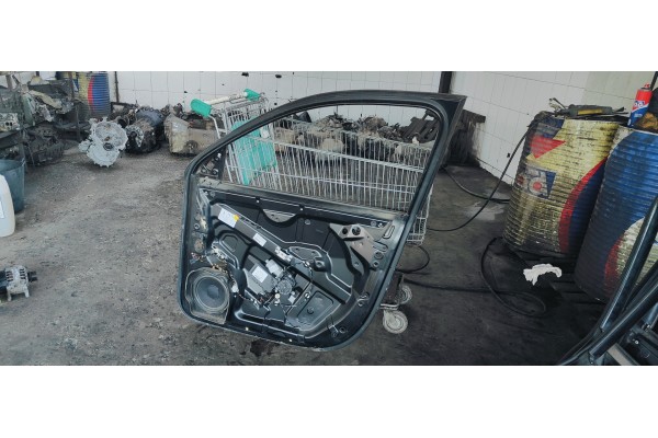 Recambio de elevalunas delantero derecho para volkswagen touareg (7la) tdi r5 referencia OEM IAM 7E0035411A  