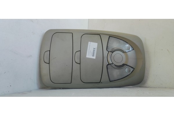 Recambio de luz interior para ssangyong kyron 270 xdi limited 4wd referencia OEM IAM 7765009000  