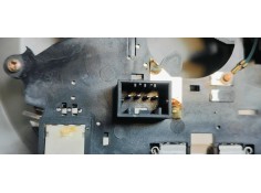 Recambio de luz interior para ssangyong kyron 270 xdi limited 4wd referencia OEM IAM 7765009000  