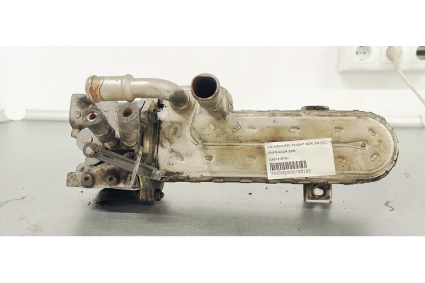 Recambio de enfriador egr para volkswagen passat berlina (3c2) advance plus 4motion referencia OEM IAM 03G131513J  