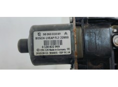 Recambio de elevalunas delantero izquierdo para peugeot 208 allure referencia OEM IAM 9806088180  
