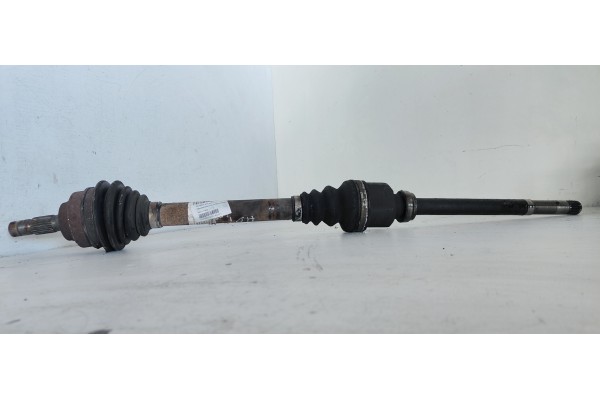 Recambio de transmision delantera derecha para peugeot 307 break/sw (s2) sw d-sign referencia OEM IAM 9637117880  