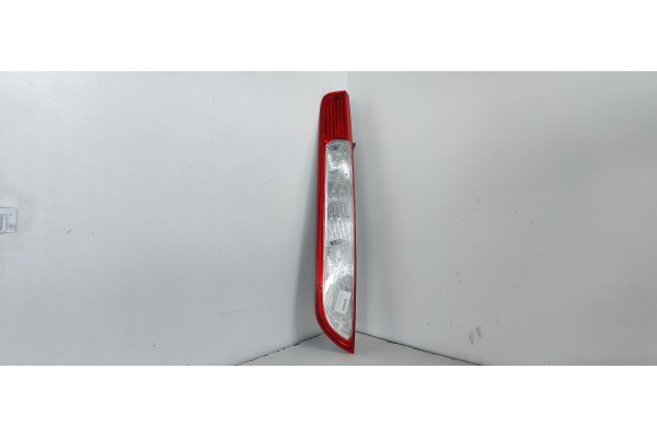 Recambio de piloto trasero izquierdo para ford focus berlina (cap) sport referencia OEM IAM   