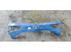 Recambio de molduras traseras para toyota yaris 1.5 i 112 referencia OEM IAM 768110DA30  