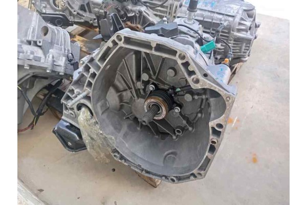 Recambio de caja cambios para renault clio v 1.5 d turbo 100 fap referencia OEM IAM TL4362  