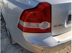 Recambio de piloto trasero izquierdo para volvo s40 berlina 2.4i momentum referencia OEM IAM   