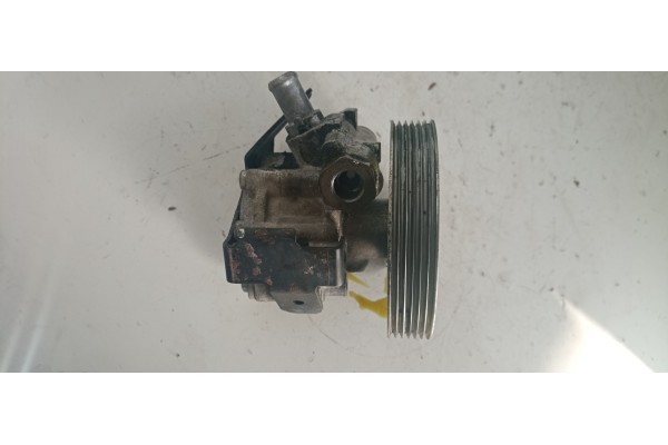 Recambio de bomba direccion para citroen berlingo 1.6 16v hdi referencia OEM IAM 9636868880  