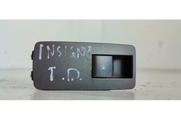 Recambio de mando elevalunas trasero derecho para opel insignia sports tourer excellence referencia OEM IAM 13301889  