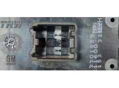 Recambio de mando elevalunas trasero derecho para opel insignia sports tourer excellence referencia OEM IAM 13301889  