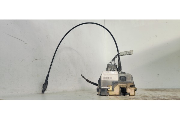 Recambio de cerradura puerta trasera izquierda para renault scenic ii emotion referencia OEM IAM   