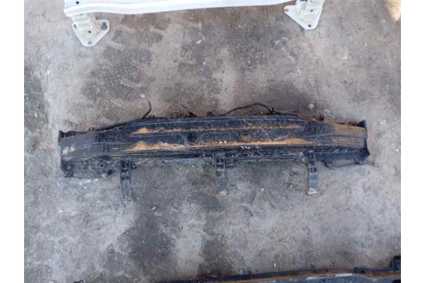 Recambio de refuerzo paragolpes trasero para hyundai i30 (gd) 1.6crdi 110 fap referencia OEM IAM   