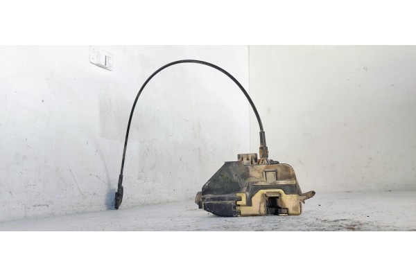 Recambio de cerradura puerta delantera izquierda para renault scenic ii 1.5dci 105 referencia OEM IAM   