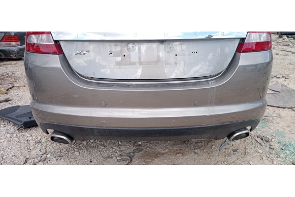 Recambio de paragolpes trasero para jaguar xf 2.7 v6 diesel luxury referencia OEM IAM   