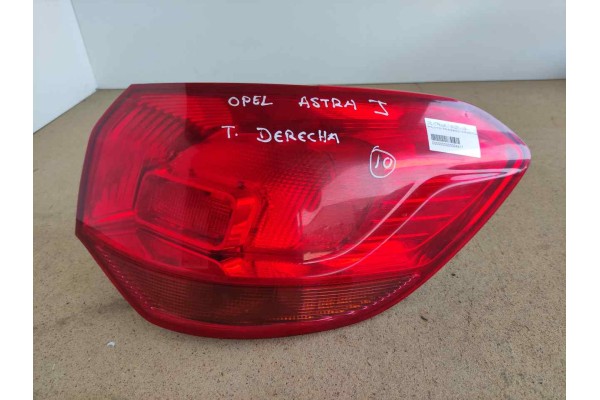 Recambio de piloto trasero derecho para opel astra j lim. 1.7 16v cdti referencia OEM IAM   