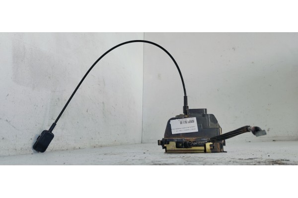 Recambio de cerradura puerta trasera izquierda para renault scenic ii 1.5dci 105 referencia OEM IAM   