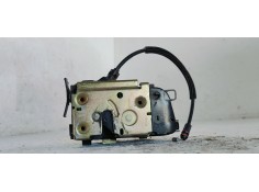 Recambio de cerradura puerta trasera izquierda para renault scenic ii 1.5dci 105 referencia OEM IAM   