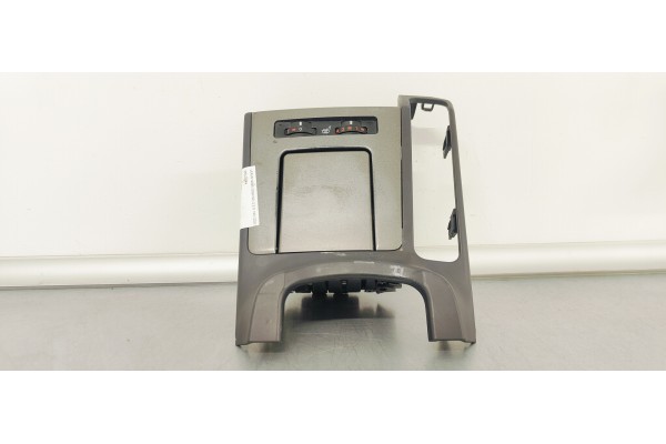 Recambio de moldura para lexus is200 (ds2/is2) 2.2 d 180 [220] fap referencia OEM IAM GN62104640  