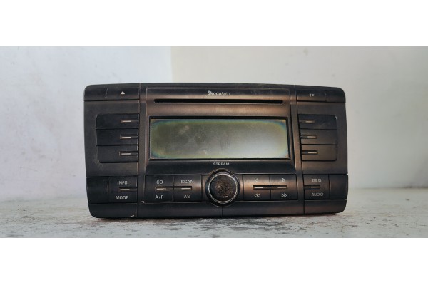 Recambio de sistema audio / radio cd para skoda octavia berlina (1z3) edition 100 referencia OEM IAM 1Z0035161A  