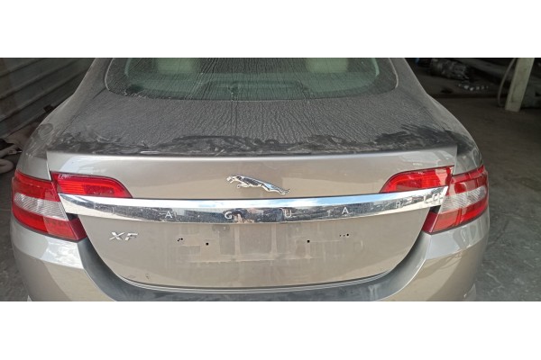 Recambio de porton trasero para jaguar xf 2.7 v6 diesel luxury referencia OEM IAM   