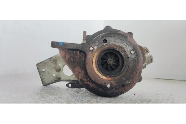 Recambio de turbocompresor para volvo s60 berlina 2.4 d referencia OEM IAM 30757079  