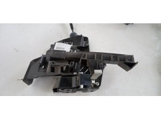 Recambio de cerradura puerta trasera derecha para ford focus berlina (cap) 1.8 tdci turbodiesel cat referencia OEM IAM 4M5AA2641