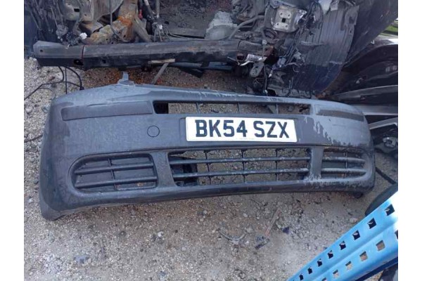 Recambio de paragolpes delantero para renault trafic caja cerrada (ab 4.01) referencia OEM IAM   