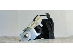 Recambio de enganche cinturon trasero central para toyota corolla (e21) zwe219l-dhxnbw(6h) referencia OEM IAM   