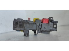 Recambio de caja reles / fusibles para renault laguna ii grandtour (kg0) 1.9 dci diesel referencia OEM IAM 8200004201E  