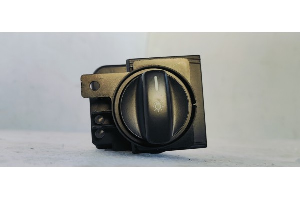 Recambio de mando luces para mercedes-benz clase b (w245) 1.7i 115 [170] referencia OEM IAM 1695452704  