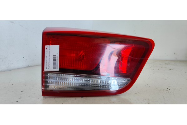 Recambio de piloto trasero izquierdo interior para kia rio (yb) 1.4 cat referencia OEM IAM   