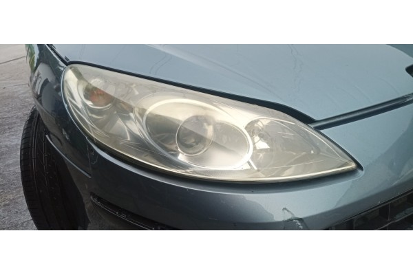 Recambio de faro derecho para peugeot 407 sw sport referencia OEM IAM   