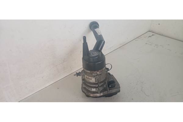 Recambio de bomba direccion para citroen c4 picasso 1.6 16v hdi fap referencia OEM IAM 9681594680  