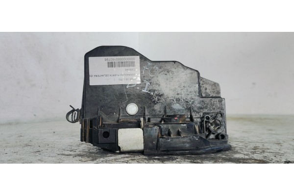 Recambio de cerradura puerta delantera izquierda para bmw x5 (e70) referencia OEM IAM 7202143  