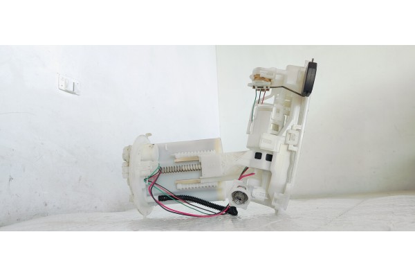 Recambio de aforador para toyota corolla (e21) zwe219l-dhxnbw(6h) referencia OEM IAM 7702002C21  