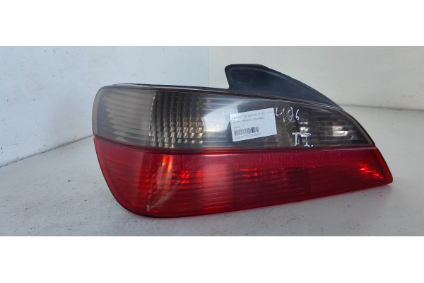 Recambio de piloto trasero izquierdo para peugeot 406 berlina (s1/s2) 1.9 turbodiesel referencia OEM IAM 2255G  