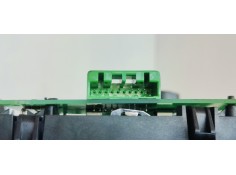 Recambio de luz interior para volvo xc90 2.4 d5 163 4x4 referencia OEM IAM 30669623  