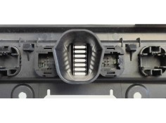 Recambio de moldura para ford focus berlina (cap) business referencia OEM IAM 4M5113D734D8  