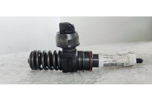 Recambio de inyector para audi a4 berlina (8e) 1.9 tdi (96kw) referencia OEM IAM 038130073AN  