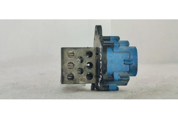 Recambio de resistencia calefaccion para peugeot partner kasten 1.6 hdi 90 referencia OEM IAM 9662240180  
